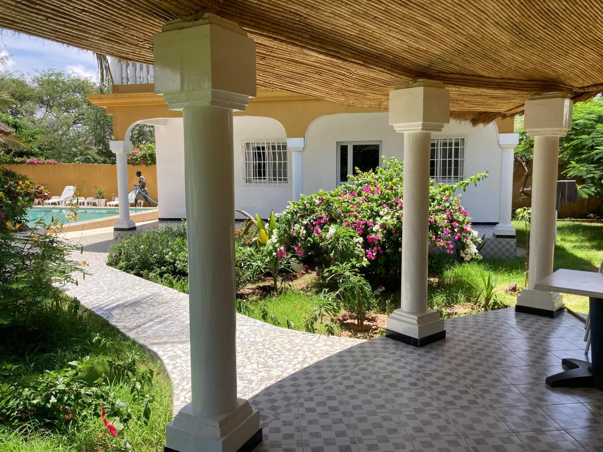 Villa Kounzo Ndangane Extérieur photo